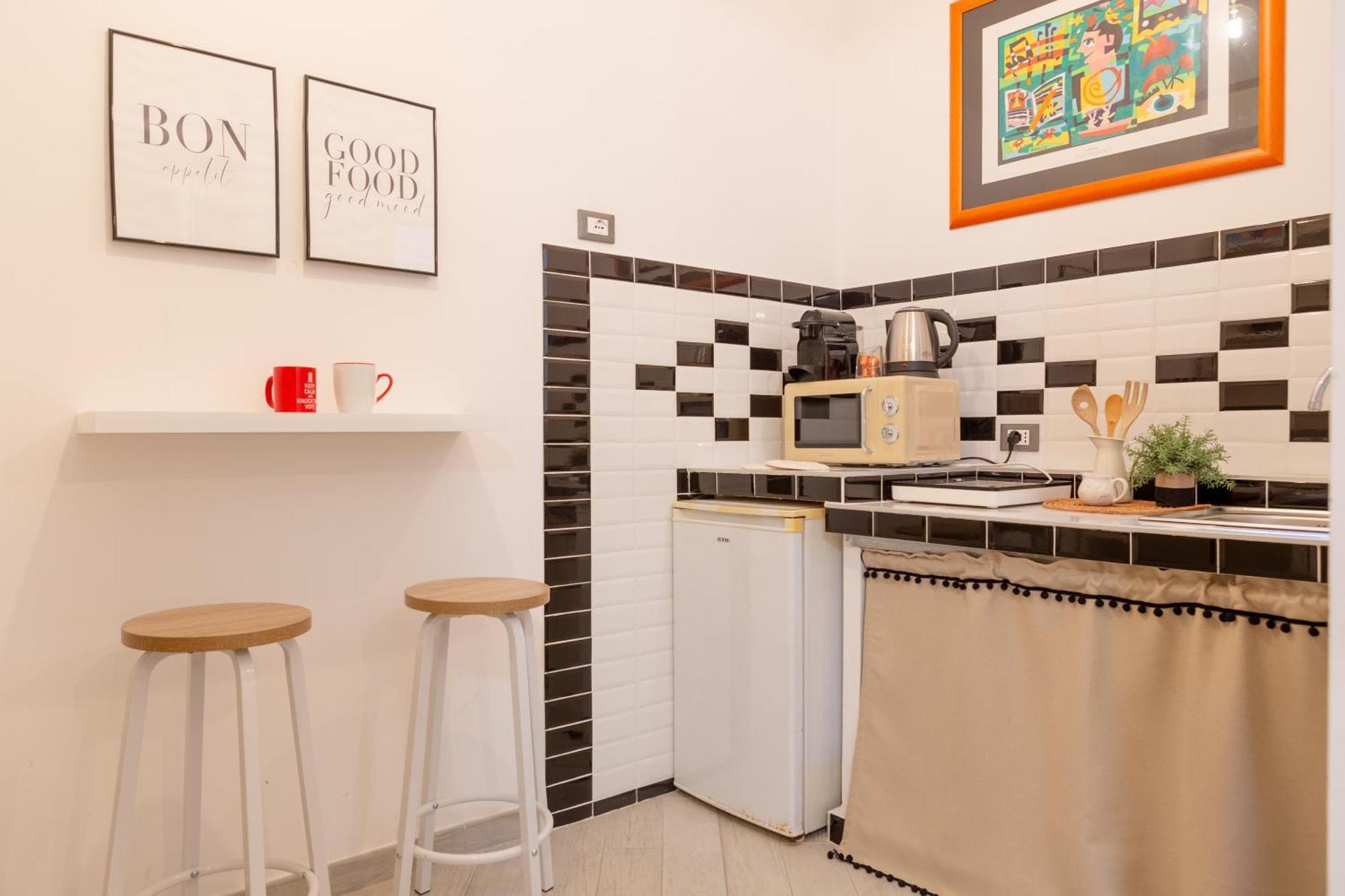 Stanza Comoda E Silenziosa Con Bagno Privato E Area Lavoro E Relax Řím Exteriér fotografie