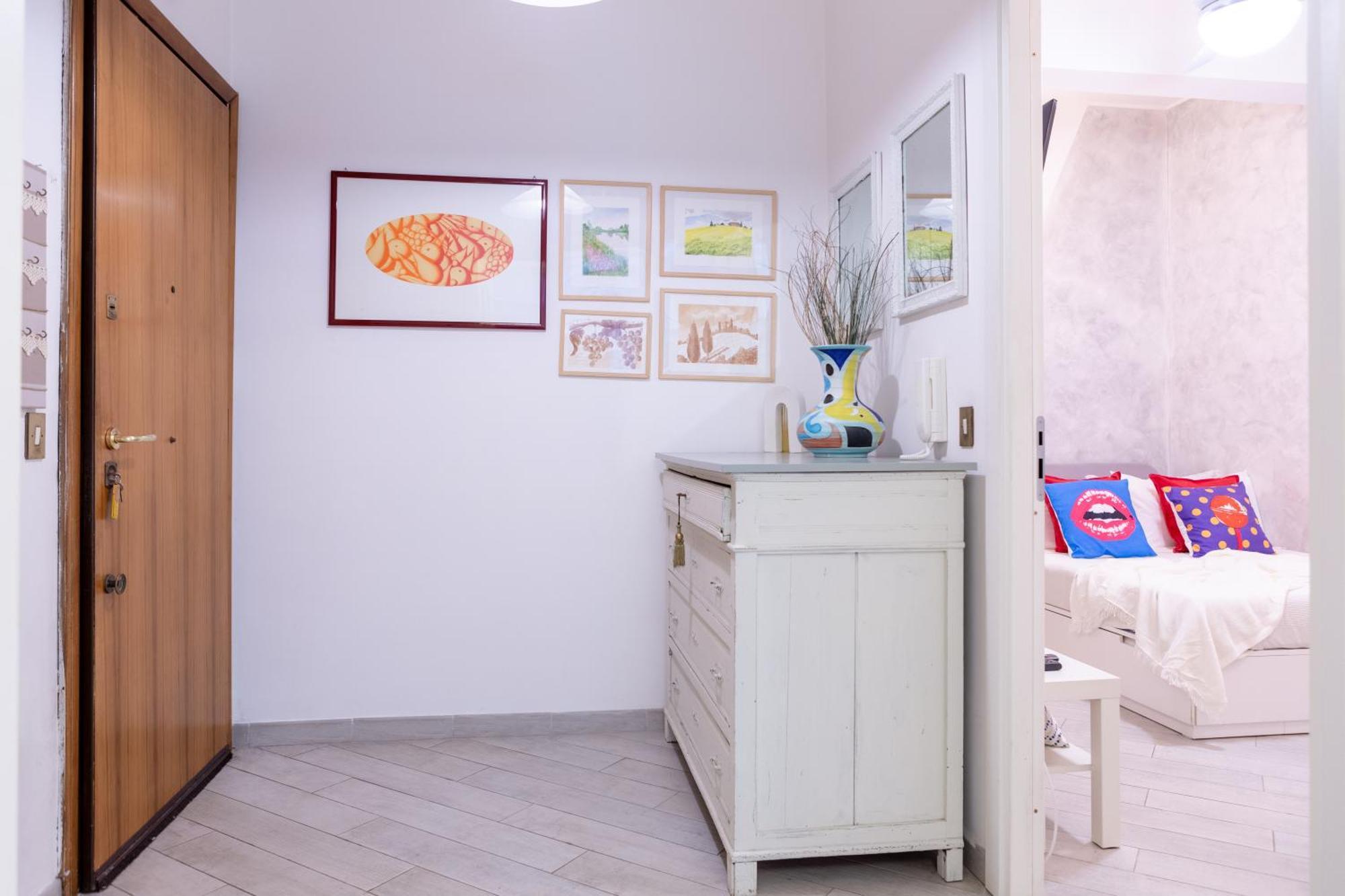 Stanza Comoda E Silenziosa Con Bagno Privato E Area Lavoro E Relax Řím Exteriér fotografie